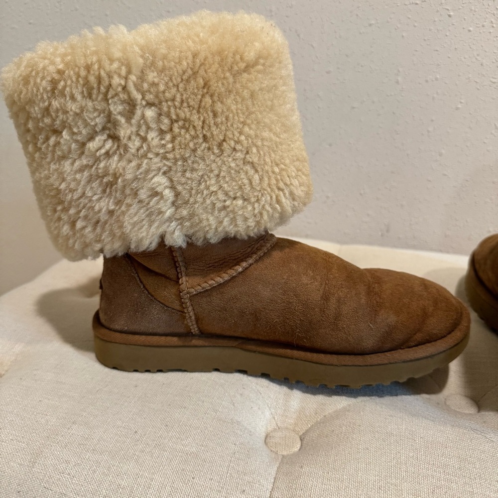 UGG Classic Tall Brown Boots 8 - Picture 7 of 14